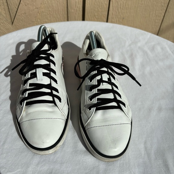 Prada BIANCO LEATHER LACE UP LOGO LOW TOP SNEAKERS - Picture 2 of 16